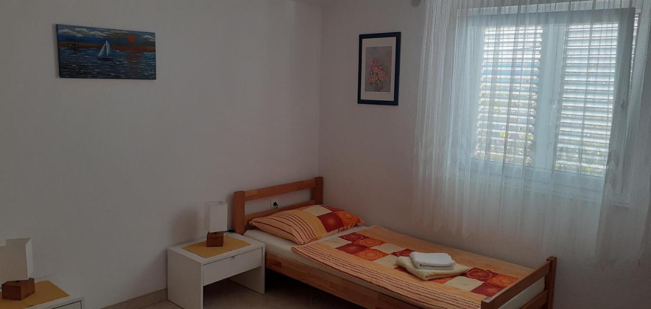 Apartment M&M Gornji Karin Exterior photo