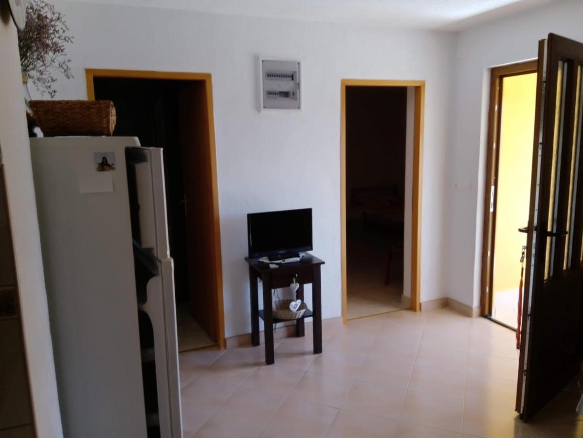 Apartment M&M Gornji Karin Exterior photo